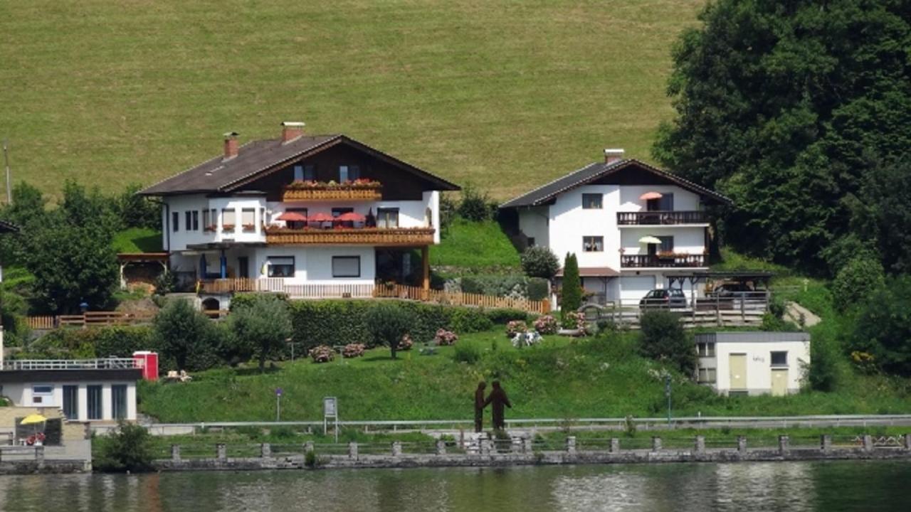 Haus Freitag Apartamento Millstatt Exterior foto